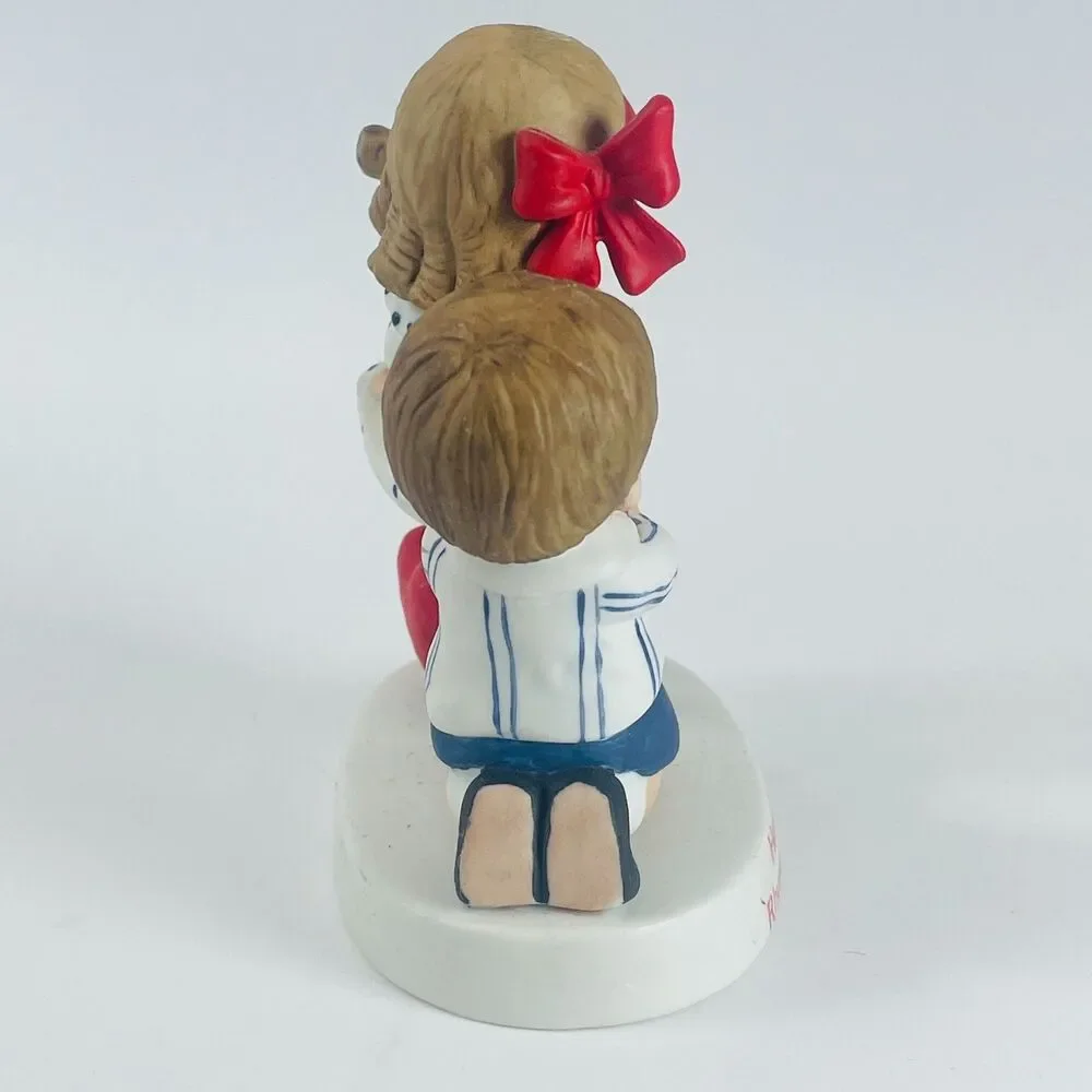 Upon My Knees 1917 Hearst Heirloom Tradition Hamilton Group Valentines Figurine